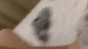 白嫩漂亮的美女小姨子花了好长时间诱惑,终于约到酒店啪啪,白皙皮肤,粉嫩美乳,还是个无毛白虎女