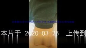 D级航母巨乳老板娘，发骚发浪，自己揉捏粉嫩奶头硬邦邦