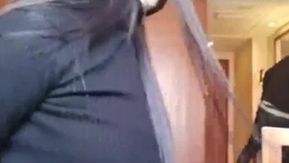 重磅福利無水錄製豪乳女神兔兔勾搭開林肯的土豪賓館豪華房啪啪對白精彩