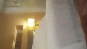 Mi hermano citó una cita con una joven regordeta con un mono. Le hicieron una mamada, la montaron encima y la follaron duro dos veces. Si te gusta, no te lo pierdas.