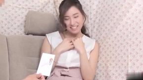 Un employé d'entreprise élégant travaillant dans le quartier de Minato ! Obtenez une femme perverse en quête de plaisir qui veut profiter du sexe indépendamment de l'amour ! !