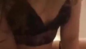 超セクシーで豊満なお尻の痴女のセックスとプライベートショットが流出し、彼女の美しいお尻にあらゆる種類の情熱的なインパクトを与えたコレクション