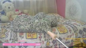 [歐美主播外流]外國主播就是浪，選了一個超大的自慰棒鮑菊另一手也沒閒著自慰摳穴浪叫完很大