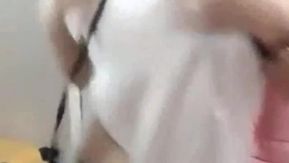 La presentadora de belleza regordeta se tiñó el cabello de amarillo a la moda y tuvo relaciones sexuales con su pareja sexual de forma gratuita, dando un espectáculo de sexo oral. Ella tomó la iniciativa y gritó muy lascivamente.