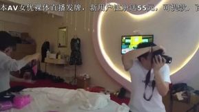 ミストラベルの最も人気のある賞モデル黄の有名な夜のパーティーの率直な写真シリーズ