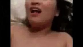 旅行先で出会ったとても美しく上品な女子高生