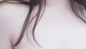 自拍的激情视频和艳照真是人不可貌相