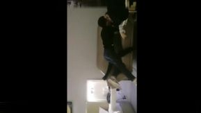 再约上次颜值不错长腿妹子沙发骑乘镜头前后入猛操高潮