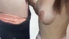 麻糬奶妹妹把屌当甘蔗吃~握紧了就不放手~