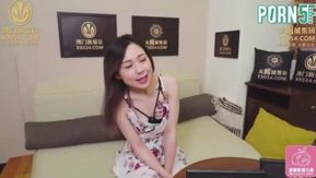 Domestic AV Peach Video Media Slut séduit le garçon de SF Express, Lin Siyu