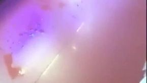 大白腿主播你好迷人户外露出合集大街上直接对着路人喷水服装店跟男店员二人直播喝尿等