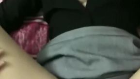 飲みすぎた上司の秘書を家に送ったら、夫が不在の隙をついて彼女を犯してしまいました。