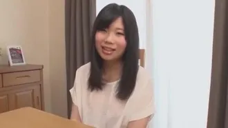 Hola _ Emiri Fujisawa, una niña inocente con piel suave y masticable.