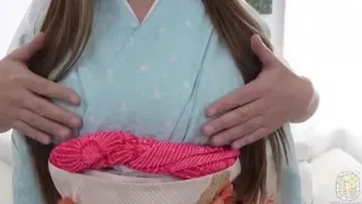 黄金 8 Heaven Lena Reif 新年快乐 - 穿着和服的中出款待新年......中出公主开始 Lena Reif