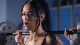 Huge cumshot on Katrina's face and hair