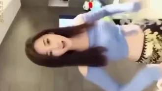 A selfie sexy de uma artista feminina de primeira linha de uma série de TV taiwanesa vazou