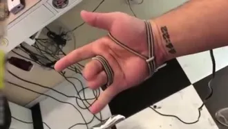 Black technology challenges the sonic tremor of Kato Takashi's fingers