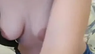 [Domestic Selfie Live Broadcast] The heroine of the couple's sex live broadcast is really slutty