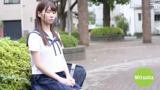 [Delusion POV] Sexo cru com uma linda garota vestindo um terno de marinheiro. Mitsha Mitsuha Higuchi