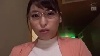 Durante uma viagem de negócios de uma noite e dois dias, ele escutou absolutamente minhas ordens! Chefe feminina Shoko Akiyama