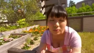 Ihr ganz eigener Brustkindergarten mit einer engagierten Kinderbetreuerin, Ruka Inamaki