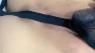 A good-looking girl with tattoos all over her back shows off while having sex. She wears a sexy thong and rubs her on top while riding and fucking her hard. It’s very tempting. If you like it, don’t miss it.