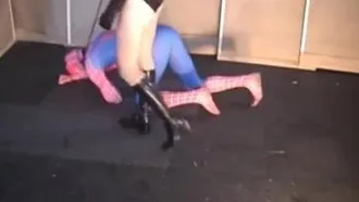 [Europa e America] La fine di Spider-Man~Preso dalla Regina di SM?! Posso solo trattenere l'umiliazione e abbaiare come un cane~bau bau bau~