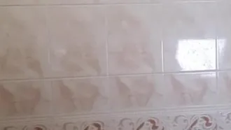 [韩国] 洗澡前就是要这样子玩~还不忘直播给哥哥们看~