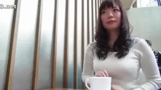 [Тайное любовное желание жены] Серия «Супер красивая жена в любительском видео» Уэока Нацуко, 20 лет
