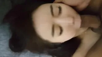 A beautiful woman gets drunk by a lewd man and wants to sleep, but is forced to have oral sex and sex
