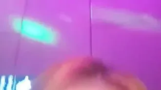 I came to KTV and sang with my little brother and masturbated in front of him. He couldn't bear it and asked me to give him a blowjob and sex.