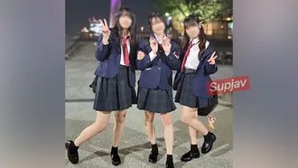 FC2PPV 4079839 Tres amigas de un colegio de niñas. Todo el creampie 4P