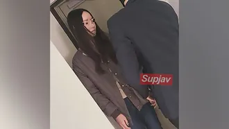 FC2PPV 4213725 [Individuel] Toute l'histoire de l'hébergement d'une femme qui avait un besoin urgent d'argent dans une pièce vide quelque part à Tokyo. Même si elle refuse une fois, elle ne peut finalement compter sur personne d'autre et est violée et violée par un client pervers qui est un maniaque amateur.