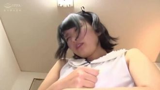 貧乳パイパン美少女 日泉舞香