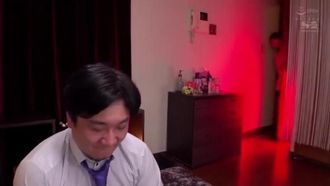 SSNI-519-CN 今まで味わった事ない深く極上な快楽へ誘います 裸よりもエロいと噂の高級ランジェリーサロン 夢乃あいか