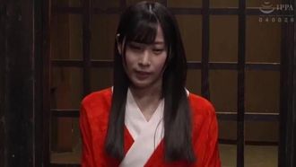 Tortura infilzante di Momo Hazuki