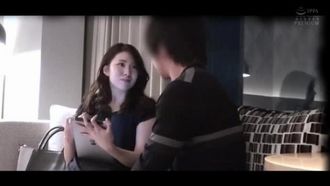 SEXに定評がある山岸逢花のプライベートSEXはもっと凄い！生々しくAV撮影よりすんごいエッチが撮れちゃった一部始終！ 地方局アナウンサー時代の同僚に口説