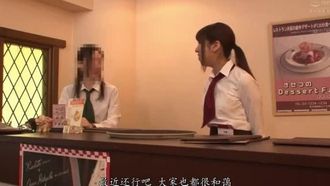 AP-618-CN 家庭餐廳捏乳頭到悶聲絕頂中出癡漢