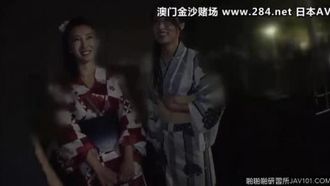 200GANA-2133 花火大会ナンパ 07 みなとみらいで花火大会帰りの浴衣美女を高級ホテルとシャンパンで釣ってお持ち帰り♪お酒で頭が回らないのか浴衣を脱がされてもされるがまま。それどころか自分か