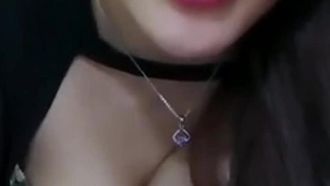 【國產少婦自慰直播】淫蕩少婦巨乳晃瞎眼你喜歡嗎