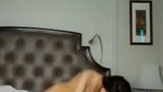 [Domestique] Le jeune mannequin Longze Meixi de Hideto.com a divulgué la vidéo de la troisième partie des rencontres payantes de l'hôtel, les gémissements du gros magnat sont si puissants