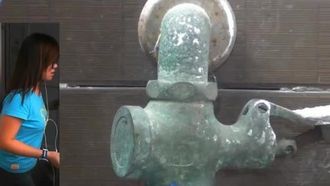 【トイレ盗撮】女子トイレでの接写隠し撮りはどうしてこんなに鮮明なのでしょうか？