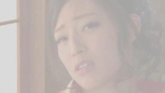 Chiaki Hidaka tras emborracharse con una belleza tiesa en yukata