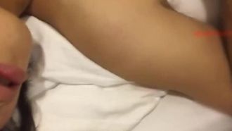 La beauté sexy de Hangzhou Bai Nen et le petit ami de sa meilleure amie étaient ivres et violés lorsqu'ils se sont rencontrés dans un hôtel