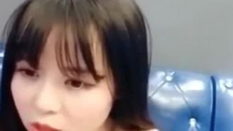 Une fête de célébration pour les fans de l'ancre au visage d'enfant et aux gros seins~Les fans sélectionnés ne peuvent obtenir que le corps de l'ancre