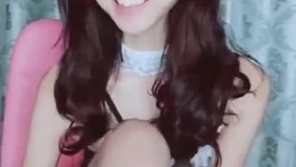 細長腿小肥肥