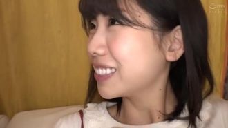 FONE-108 「我的乳頭每天都會勃起。」香港混血Kiko對她的乳頭有一種複雜的感覺，在我逗弄她害羞的乳頭後，她用她的汁液讓它們濕潤並暴露了她的真實本性。