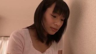 肉感グラマー団地妻 春菜はな
