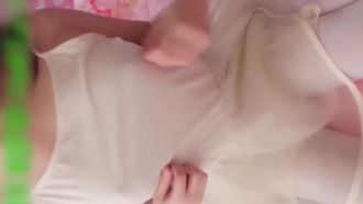 La dulzura impregna el aire-La linda Baijiang me seduce tocando sus pechos en el borde de su tutú