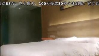 全国探花酒店偷拍极品美熟女对白非常有趣